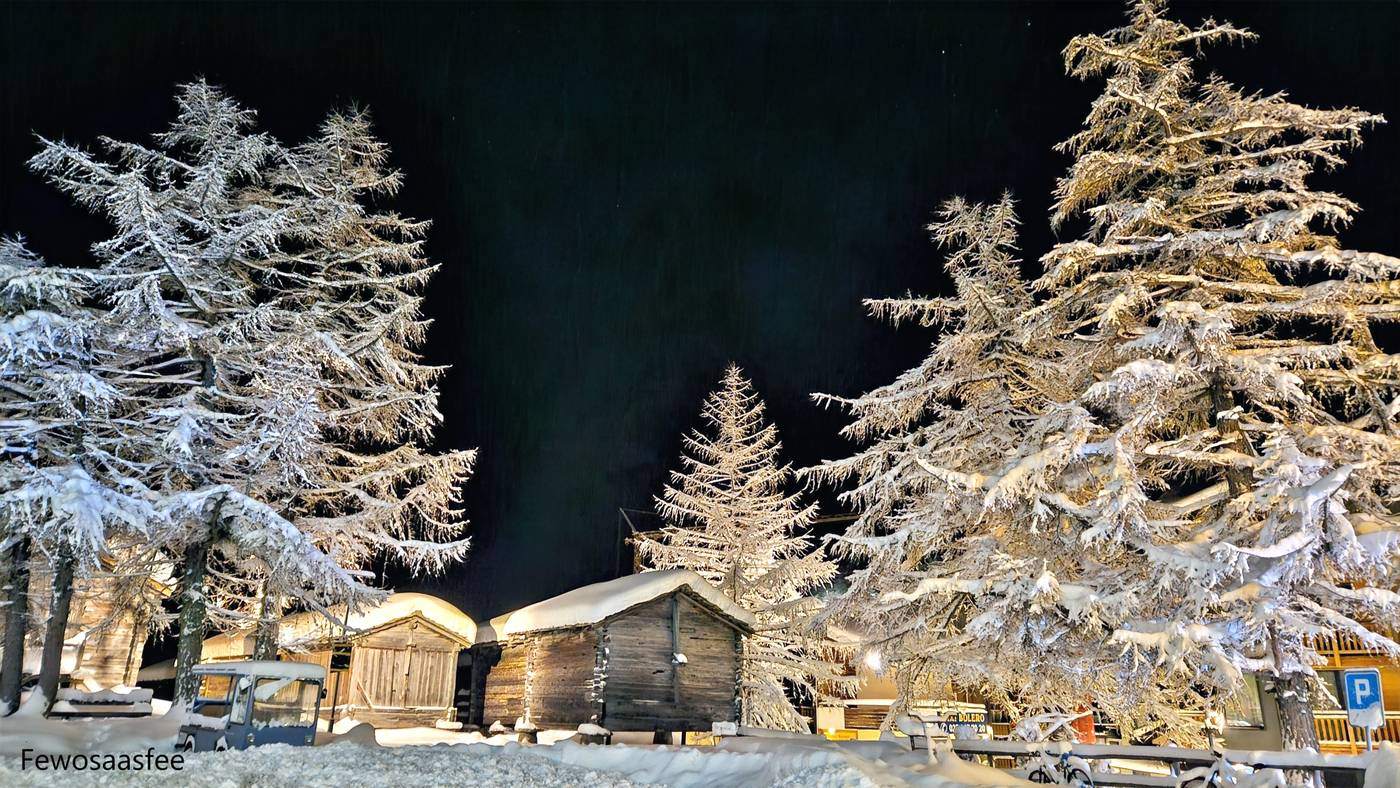 Dorf bei Nacht